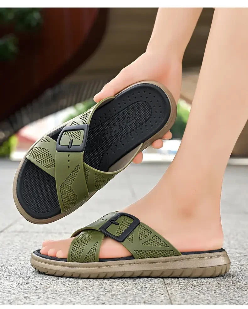 Summer Men's Sandals Fashionable Casual Beach Holiday Slippers Men's Lightweight Shoes New Outdoor Comfortable Casual Sandals